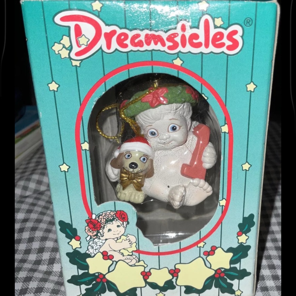 Dreamsicles 1997 Cherub With Dog 1 first Christmas Ornament New Sealed